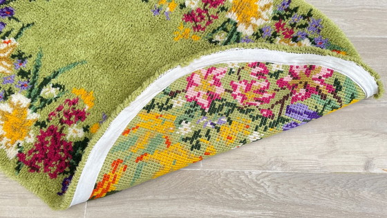 Image 1 of Pagina simile 1 di 19 Tappeto ovale anni '70 in pura lana 144x88cm