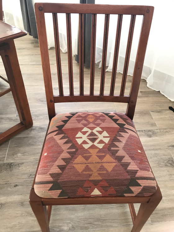 Image 1 of Dining room table and 6 chairs