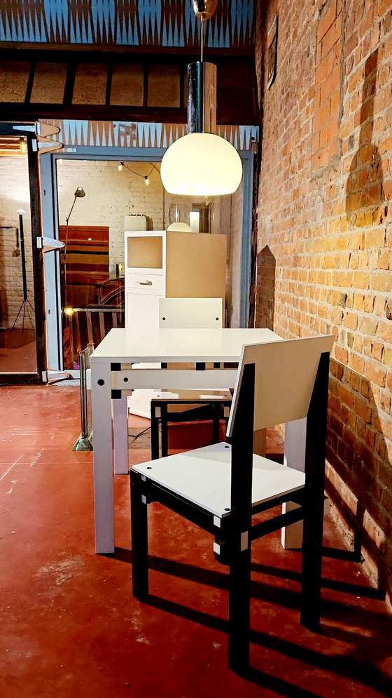 Image 1 of Table et chaises militaires par Gerrit T. Rietveld
