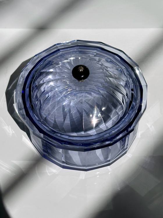 Image 1 of Vintage Italiaanse Art Deco dekseldoos prisma kristal geslepen bonbonnière paars lila 1930