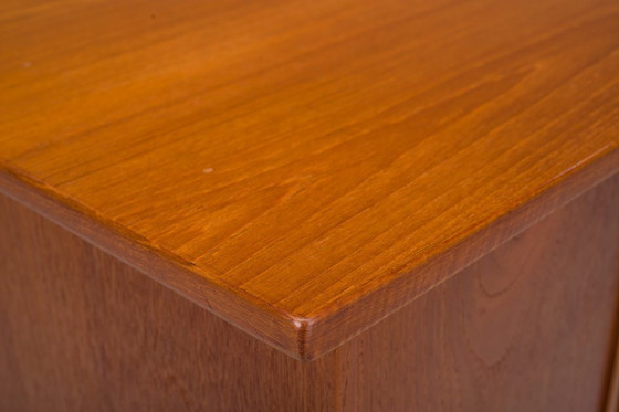 Image 1 of Kleiner dänischer Teakholz-Schreibtisch, Mid Century, 1970er Jahre