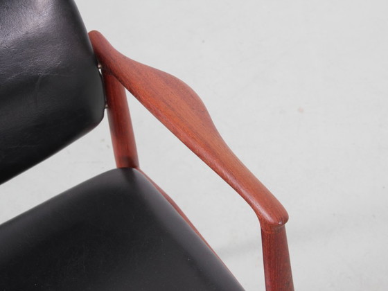 Image 1 of Paar Scandinavische teakhouten fauteuils model 66