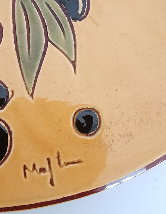 Image 1 of Sixties kitchen clock ceramic with olives