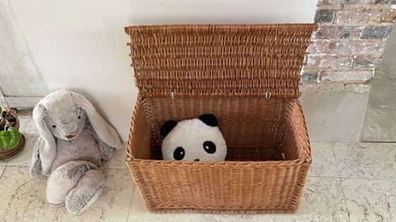 Handgemaakte, gesigneerde vintage aardewerk vaas – Ladekasten, Rattan (photo 24 of 37)