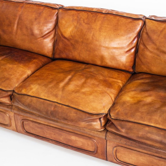 Canapé et deux fauteuils Roche Bobois. Vintage. Cuir de buffle. France, années 80. – Canapés 3 places (photo 7 of 24)