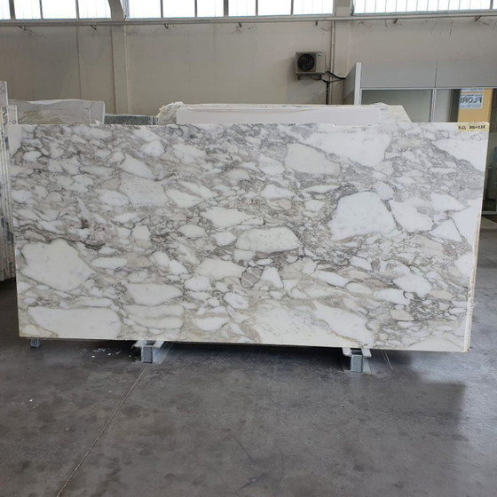 Solid Oval Marble Dining Table – Natural Stone Table – NDONI Natursteine (photo 5 of 13)
