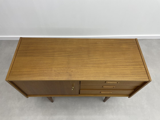 Image 1 of Fristho Vintage teakhouten Dressoir Franeker NL 1950s 