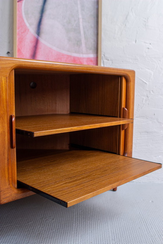 Image 1 of Vintage teakhouten hoekcommode/dressoir/hoekkast, Deens, midden 20e eeuw