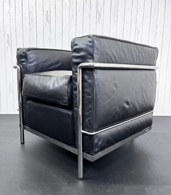 Image 1 of Lc2 Chair Le Corbusier, Cassina, Charlotte Perriand Seats