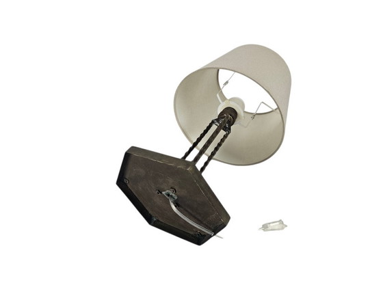 Image 1 of Art déco - style Bauhaus - cuivre - bronze - pieds torsadés - années 1930