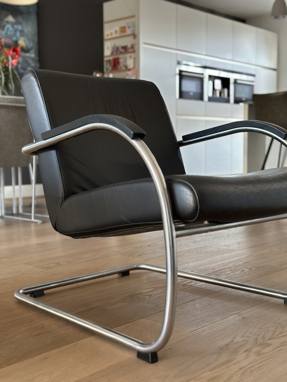 Image 1 of 2 fauteuils Harvink Deining 3 en cuir noir