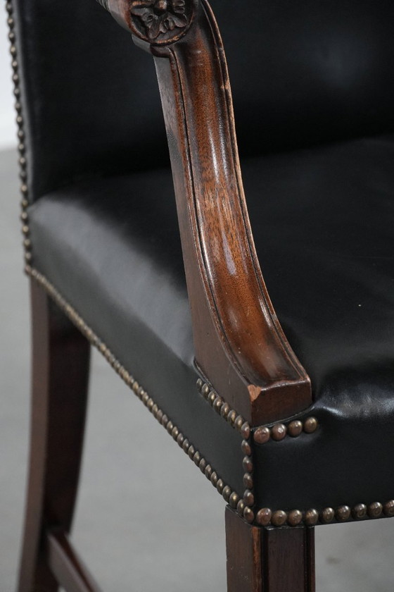 Image 1 of Lujosa silla auxiliar/escritorio/silla Gainsborough antigua de madera y piel de vaca negra de estilo inglés