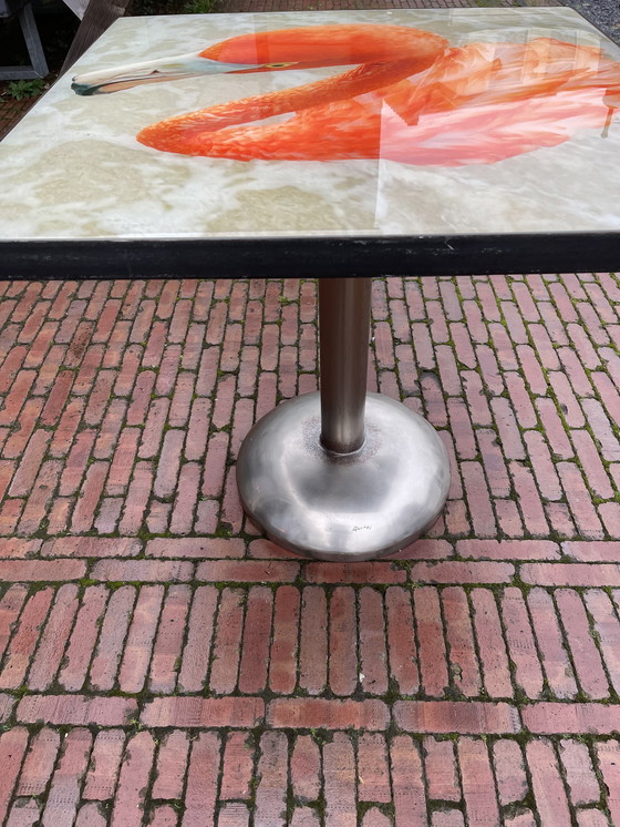 Image 1 of Tableau époxy unique imprimé flamant rose. 