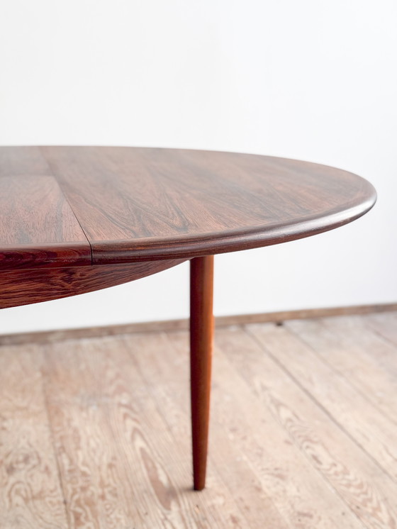 Image 1 of Table de salle à manger extensible de Niels O. Møller pour JL Mollers, ronde, design danois, années 1950, Danemark