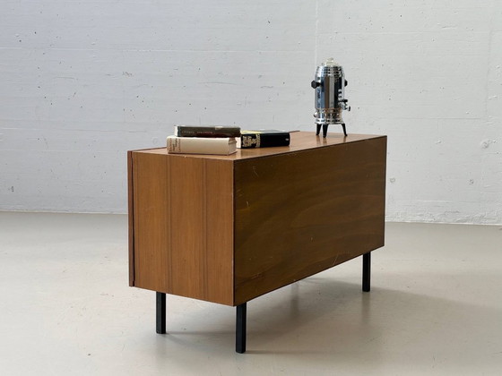 2 Credenze Vintage in Noce – Mid-Century Modern, anni '70 – Wood (photo 11 of 13)