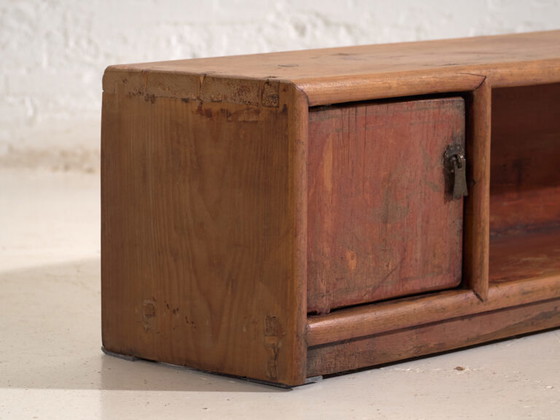 Credenza bassa antica in legno di pino - Cina, c.1930 – Credenze, Iron (photo 22 of 40)