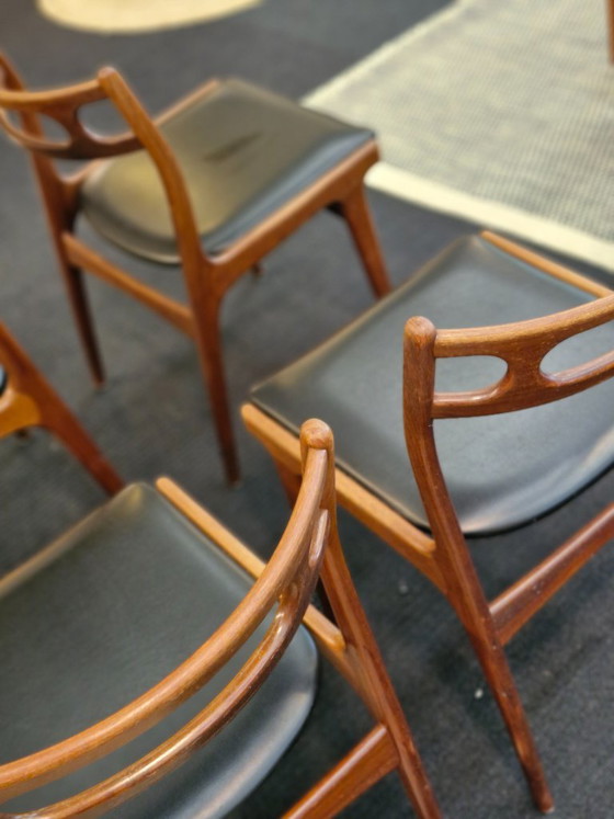 4er-Set Esszimmerstühle im dänischen Design Andersen Uldum – Johannes Anderssen, Skai (photo 2 of 9)