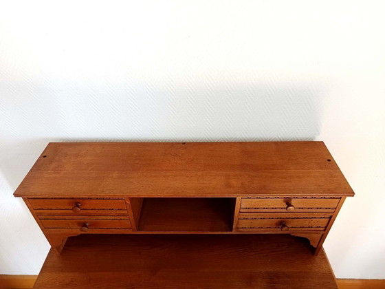 Image 1 of Escritorio escalonado Art Déco en roble claro.