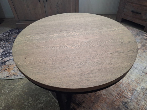 Image 1 of Robust coffee table made of solid oak and metal base