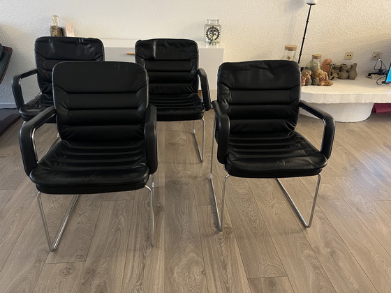 Image 1 of Kinnarps design stoelen echt leer Bauhaus Scandinavisch 