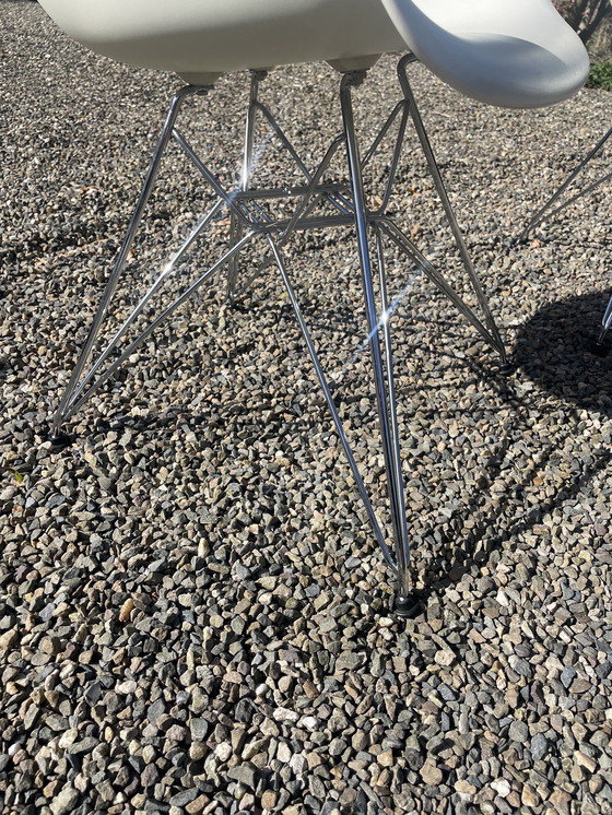 Image 1 of Eetkamerstoel DAR chroom onderstel cotone bianco