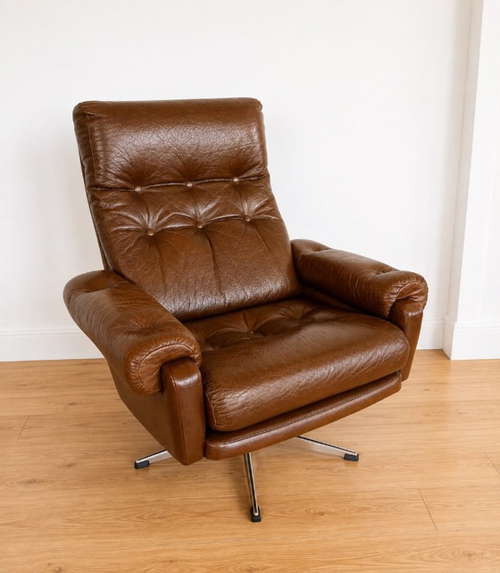 Vintage Danish Mid Century Leather Swivel Chair 1970s – Armchairs (photo 5 of 14)