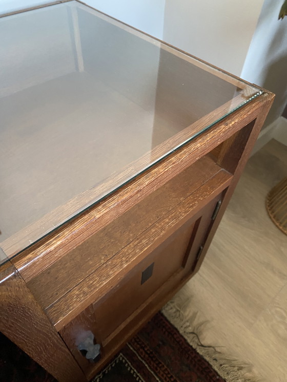 Image 1 of Kaptafel met spiegel / nachtkastjes met passpiegel