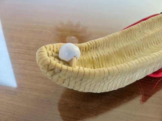 Image 1 of Pelota decorativa de resina, País Vasco, años 60-70.