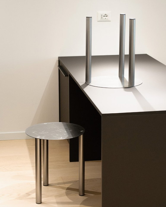 Image 1 of Salontafel/kruk van onbewerkt, natuurlijk staal