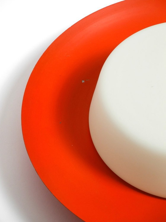 Image 1 of Grote Mid Century wand- of plafondlamp van glas met metalen reflector in rood van Kaiser Leuchten