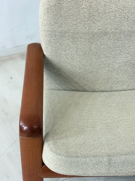 Image 1 of Divano Dyrlund in teak stile metà secolo | Divano a 2 posti in legno massello | Classico del design