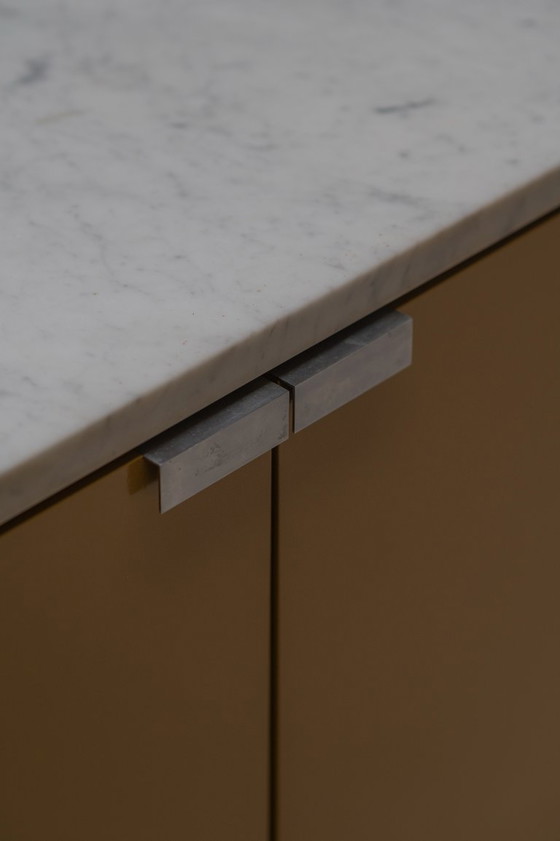 Image 1 of Mobiletto laterale di metà secolo di Alfred Hendrickx