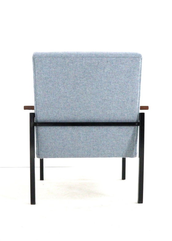 Image 1 of Gijs van der Sluis armchair no. 30 vintage newly upholstered