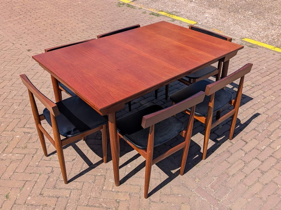 Image 1 of Zeldzame Deens Design 'Longette' Eetkamersuite van Hans Olsen voor Frem Røjle – 6 Nestbare Stoelen