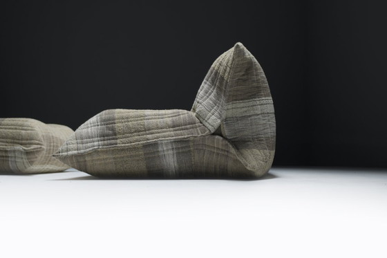 Image 1 of Prachtige YOKO + poef in nieuwe Jacquard wollen stof - Michel Ducaroy - Ligne Roset