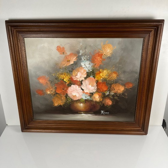 Image 1 of Vintage decoratief schilderij met een bloemenstilleven, gesigneerd Frederik.