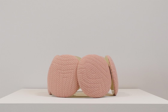 Image 1 of Lámpara Bogaerts Blossom en marco beige con tela rosa Febrik 3d