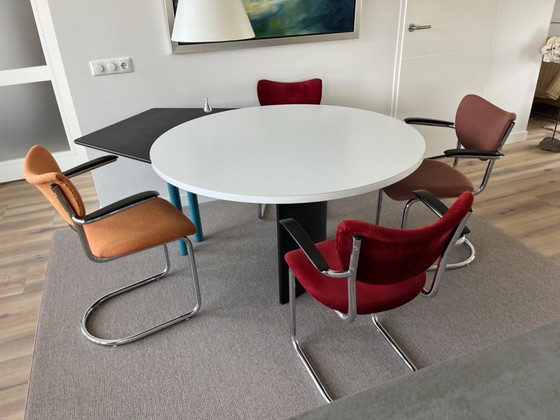 Image 1 of Castelijn table TH 001