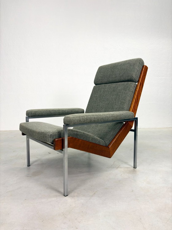 Image 1 of 'Lotus' Heren Fauteuil van Rob Parry voor Gelderland
