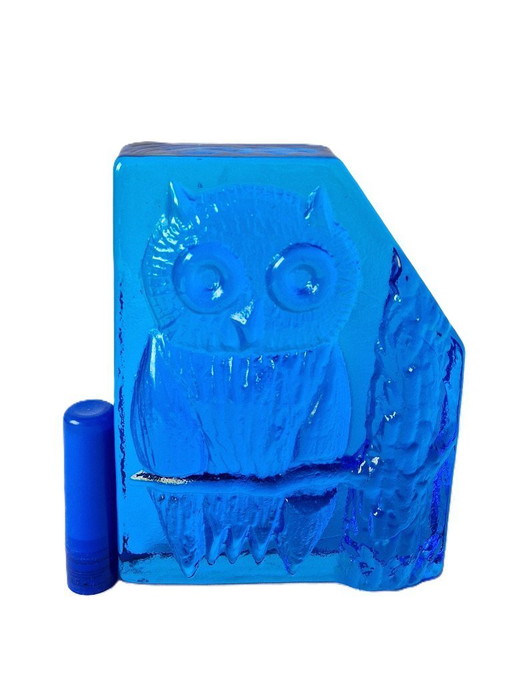 Eneryda - Große Eulenskulptur aus blauem Glas - 1795 Gramm
