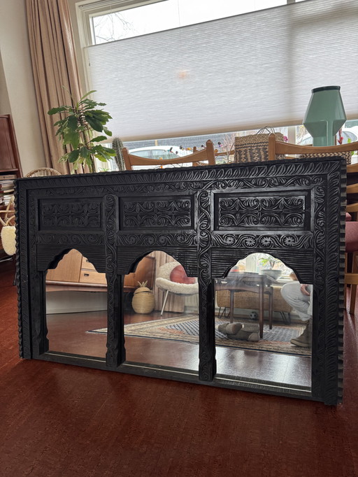 Tríptico indio antiguo tallado en madera