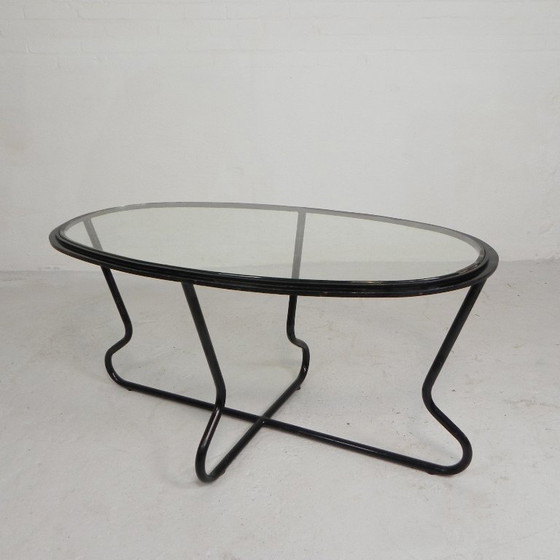 Image 1 of Conjunto de 4 sillones y mesa de centro con estructura tubular de estilo Bauhaus, década de 1950.