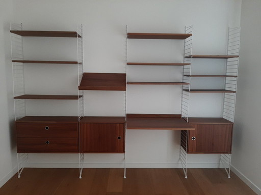 WALL ARRANGEMENT STRING FURNITURE