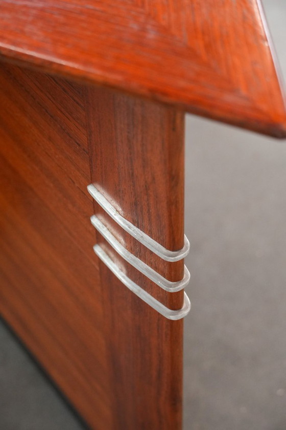 Image 1 of Art Deco design side/coffee table in a triangular shape by Schuitema from the Decoforma series