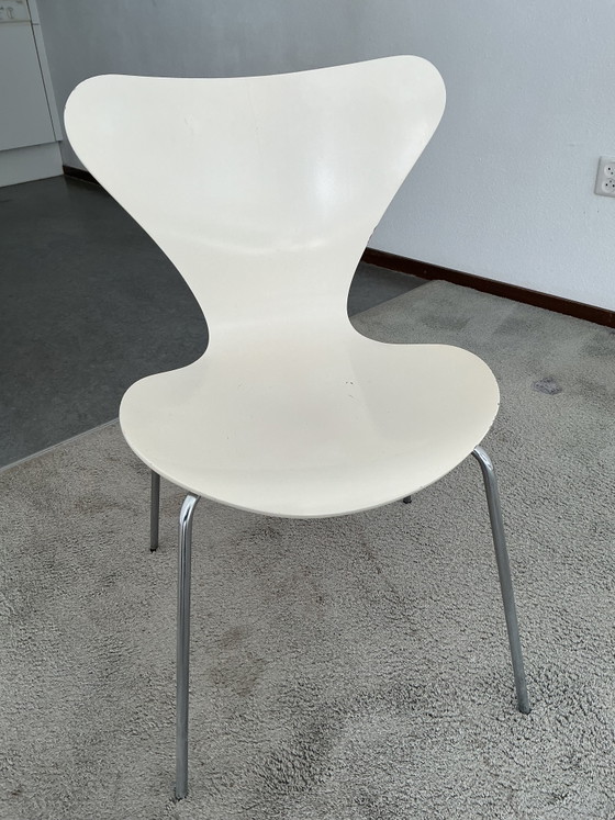 Image 1 of Sedie Butterfly - 6 pezzi - Arne Jacobsen per Fritz Hansen - Bianche - 1978. = DA VENDERE SUBITO!