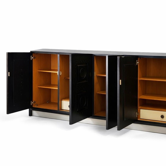 Groot vintage Brutalistisch dressoir in zwart eikenhout – Metal (photo 7 of 8)