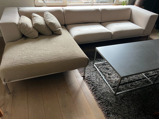 Image 1 of Cassina Moov bank