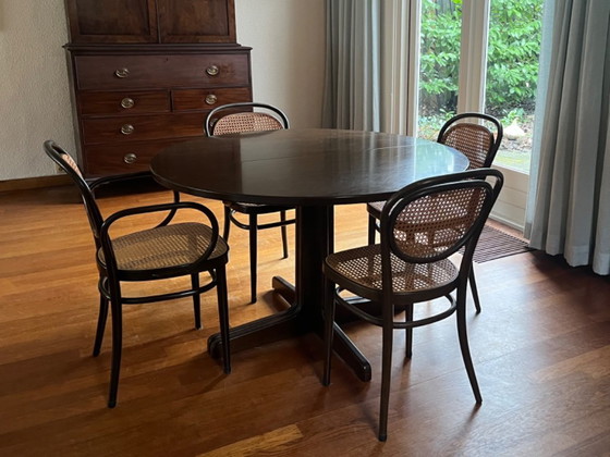 Image 1 of 6 Thonet 214/215 chairs and dining table with 2 intermediate leaves