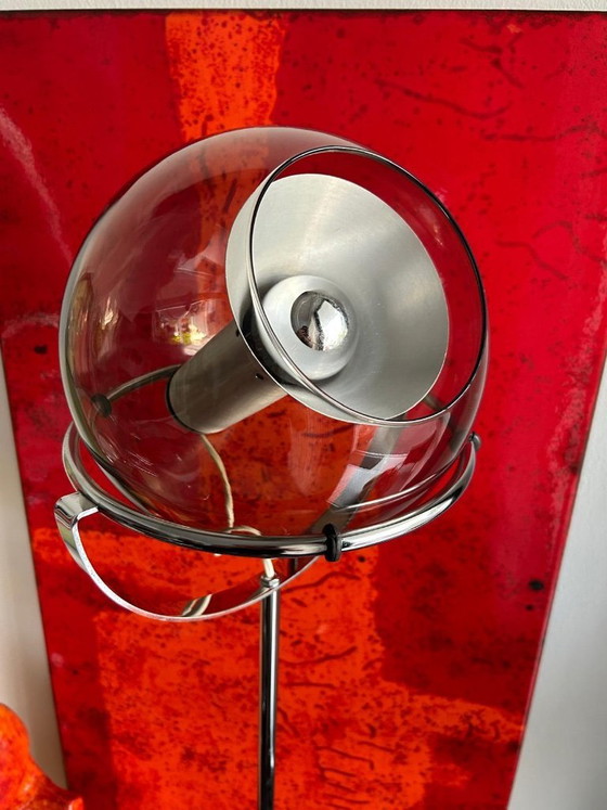 Image 1 of Raak ligtelijn vloerlamp