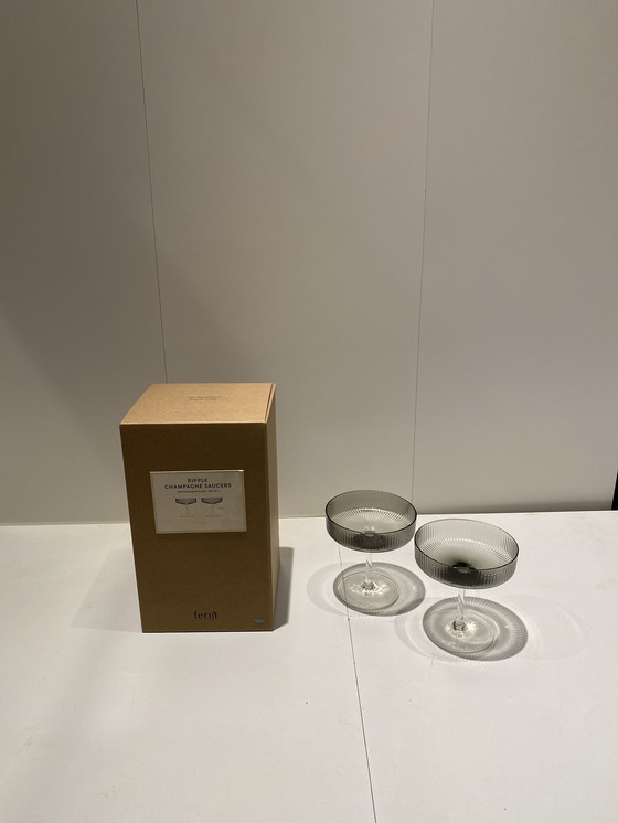 Image 1 of Ripple Champagner Untertassen 2er Set